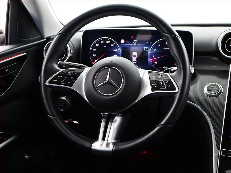 Mercedes-Benz Třídy C (2021) C 200 - fotka 14 z 21