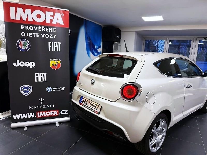 Alfa Romeo MiTo (2008) 1.4 T-JET 16V 155k MT Distinct - fotka 5 z 16