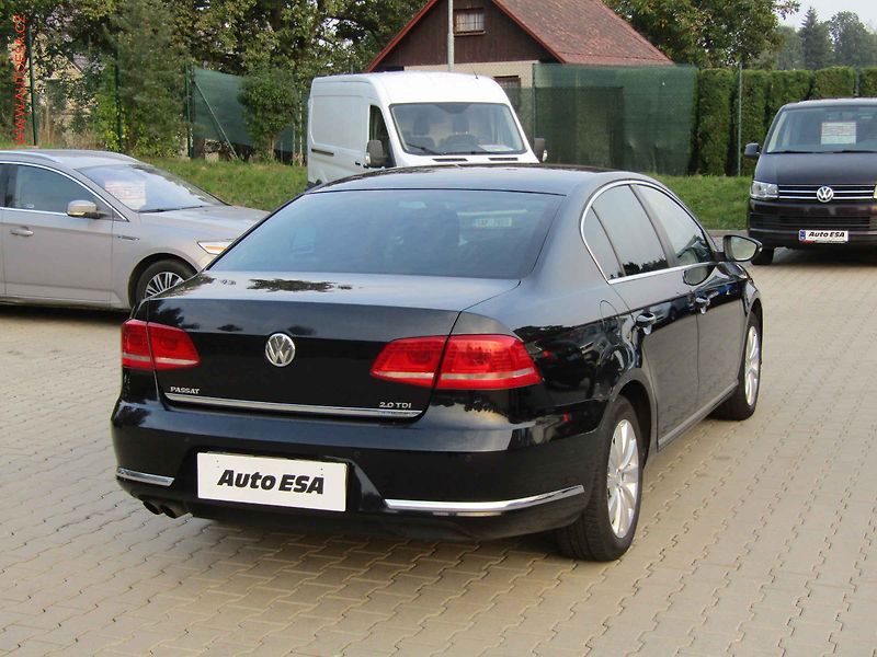 Volkswagen Passat (2013) 2.0TDi, ČR, Výhř.sed. - fotka 4 z 22