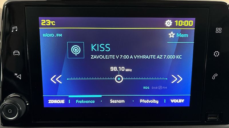 Peugeot Rifter 50 kWh AUT GT Long - fotka 11 z 25