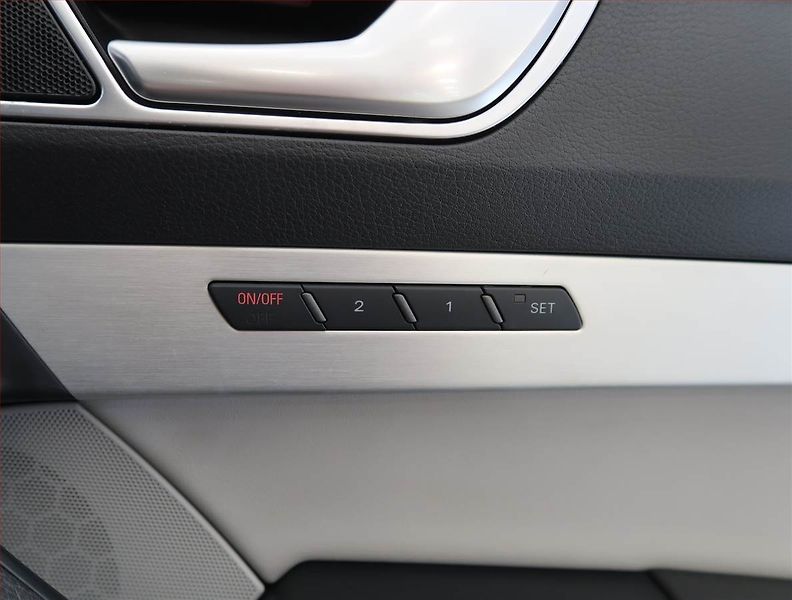 Audi A6 (2010) 3.0 TFSI, 4X4, Automat - fotka 23 z 29