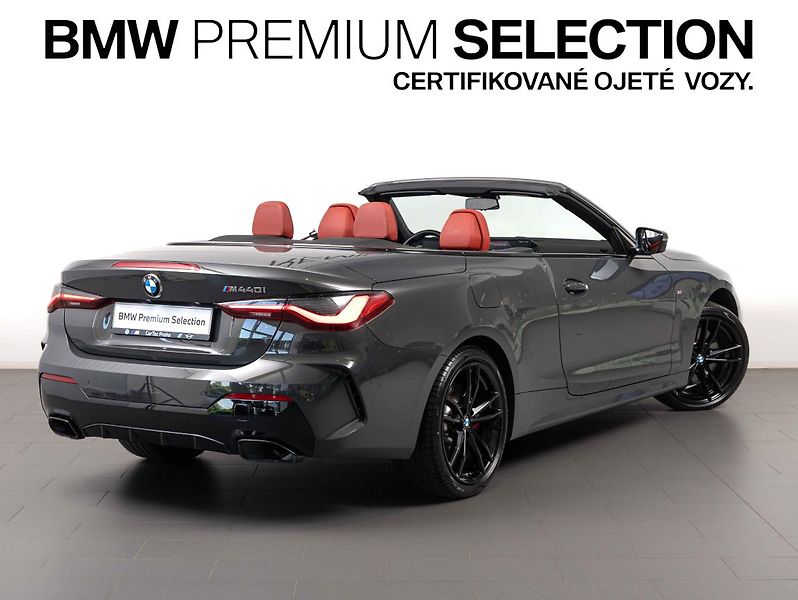 BMW Řada 4 M440i xDrive Convertible - fotka 6 z 24