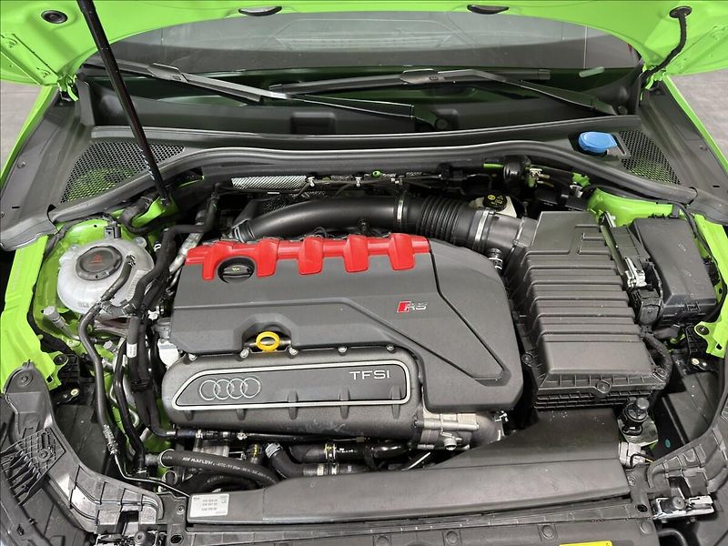 Audi RS 3 2,5   TFSI B&O 1.MAJ ČR DPH - fotka 45 z 46