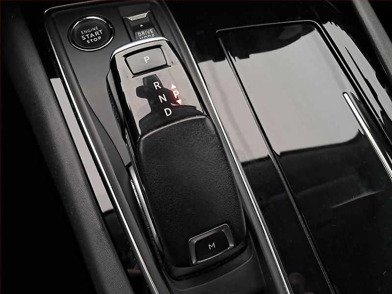 Peugeot 508 (2021) 1.6 PureTech, Automat - fotka 16 z 23