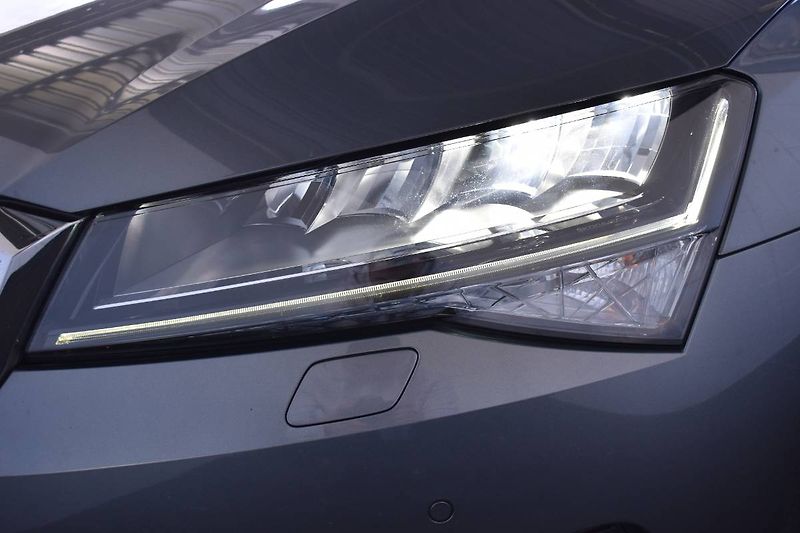 Škoda Superb (2022) 2.0TDI 110kW, DSG, Webasto - fotka 29 z 30