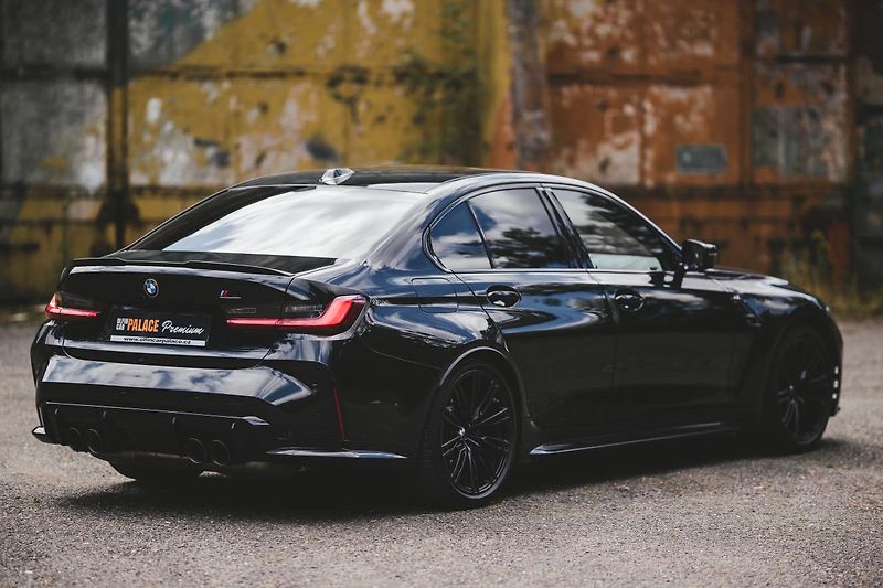 BMW M3 (2023) M3 Competition 375kW - fotka 20 z 48