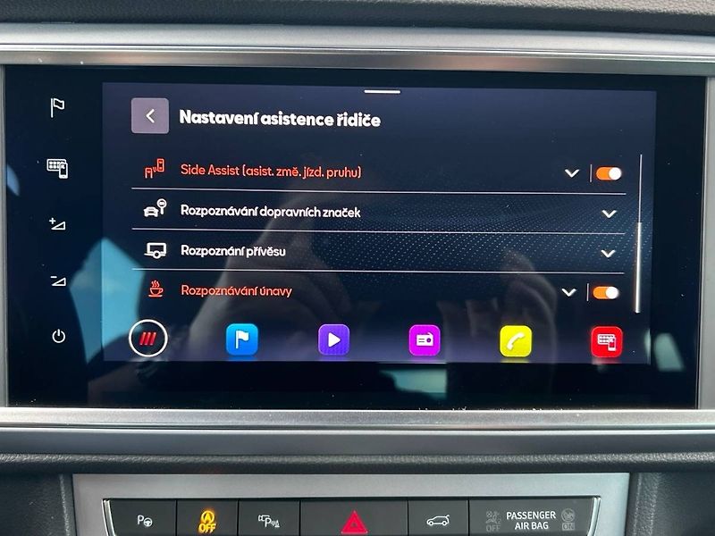 Seat Ateca (2023) 2.0 TDI 7DSG Black Edition FR - fotka 13 z 34