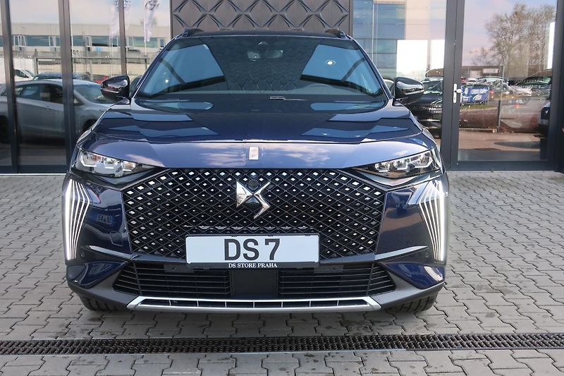 DS Automobiles DS7 (2025) EDITION FRANCE PLUG-IN HYBRID - fotka 2 z 16