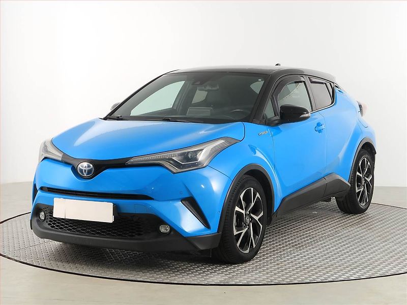 Toyota C-HR (2019) 1.8 Hybrid - fotka 2 z 18