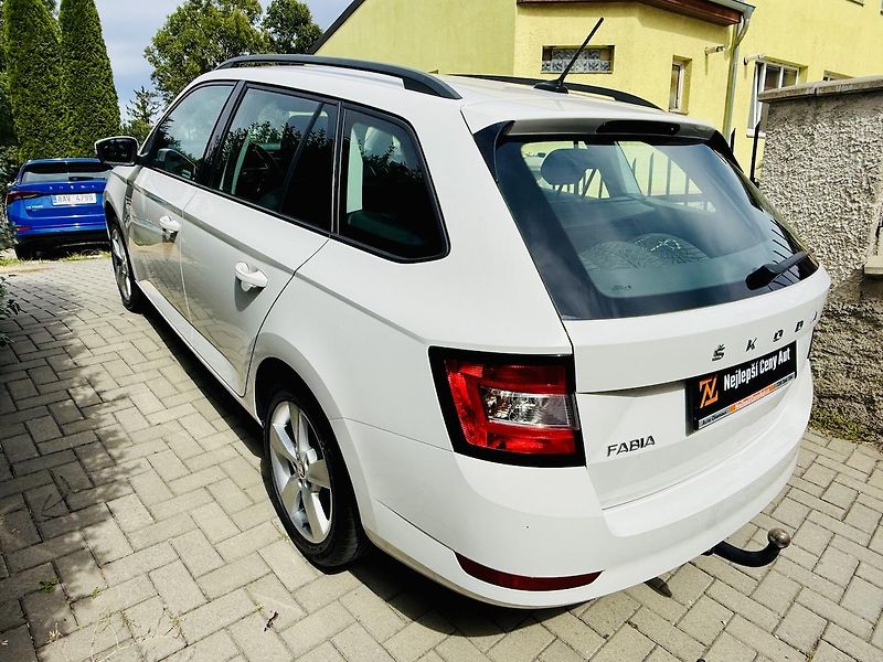 Škoda Fabia (2022) 1,0TSi 70kW Koup.ČR,TAŽNÉ,DPH - fotka 14 z 15