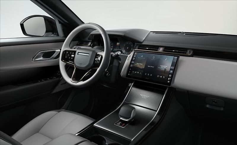 Land Rover Range Rover Velar (2026) 3,0 P400 Belgravia Edition Sat - fotka 7 z 10