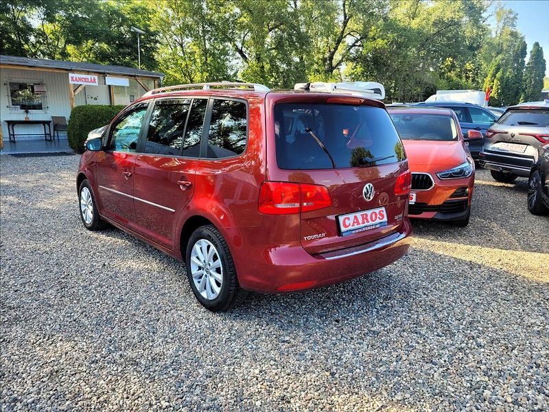 Volkswagen Touran 2,0 Rezervace!,dsg,Highline,ků - fotka 5 z 44