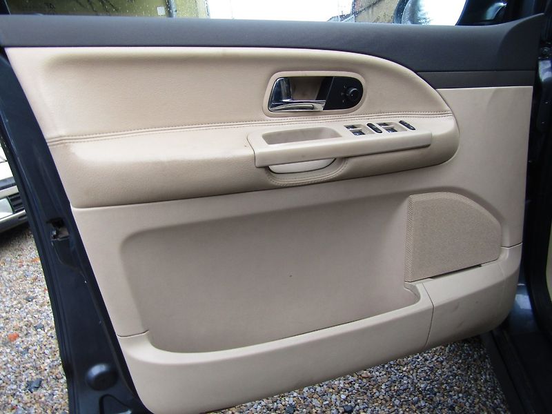 Volkswagen Sharan (2008) 2.8 V6  150kW  4MOTION BUSSINE - fotka 18 z 38