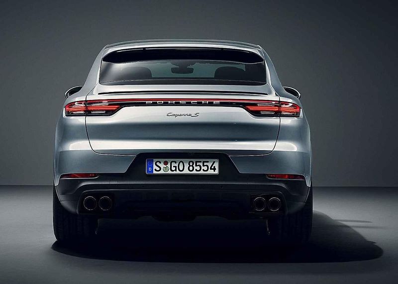 Porsche Cayenne S Coupé je nejnovějším přírůstkem do modelové řady německé automobilky.