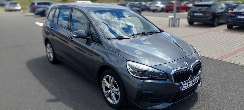 BMW Řada 2 (2021) 216d Gran Tourer - fotka 4 z 19