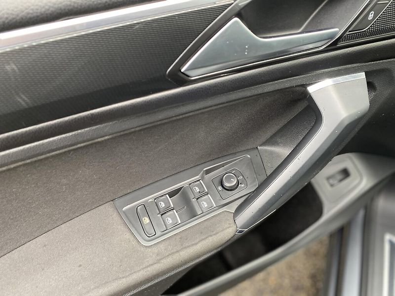 Volkswagen Tiguan Allspace 1.4 TSI COMFORTLINE DSG - fotka 11 z 25