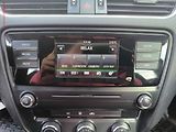 Škoda Octavia (2015) 1.6TDi, ČR, AC, park.čidla - náhled 11