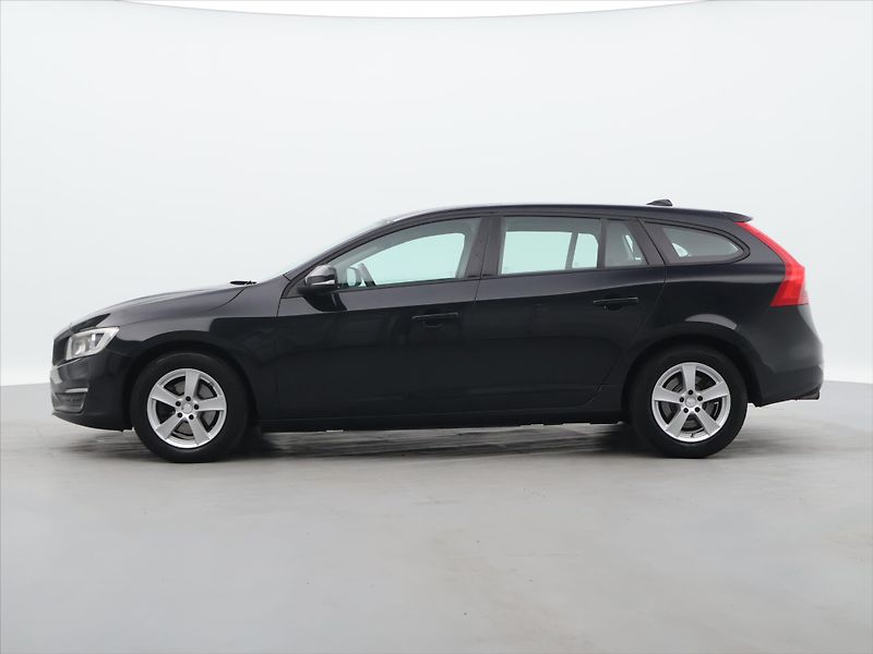Volvo V60 1,6 D2 84kW Kinetic - fotka 4 z 33
