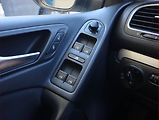 Volkswagen Golf (2011) 1.6 TDI, Automat, Navi - náhled 16