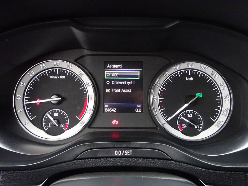Škoda Karoq (2020) 2,0TDi /140kW DSG 4x4 Style - fotka 22 z 26