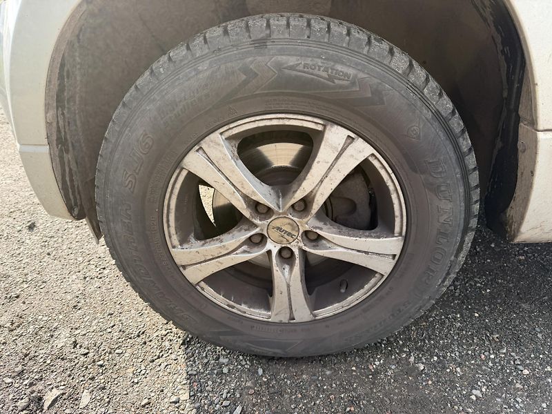 Suzuki Grand Vitara 2.0i 4x4,AC - fotka 20 z 21