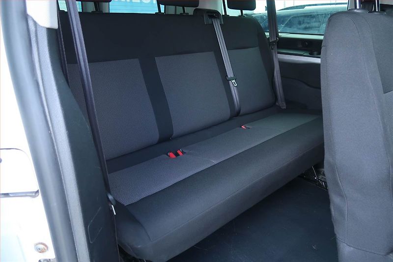 Opel Vivaro (2021) 2.0 CDTI, Bus, 9Míst, SR - fotka 15 z 16