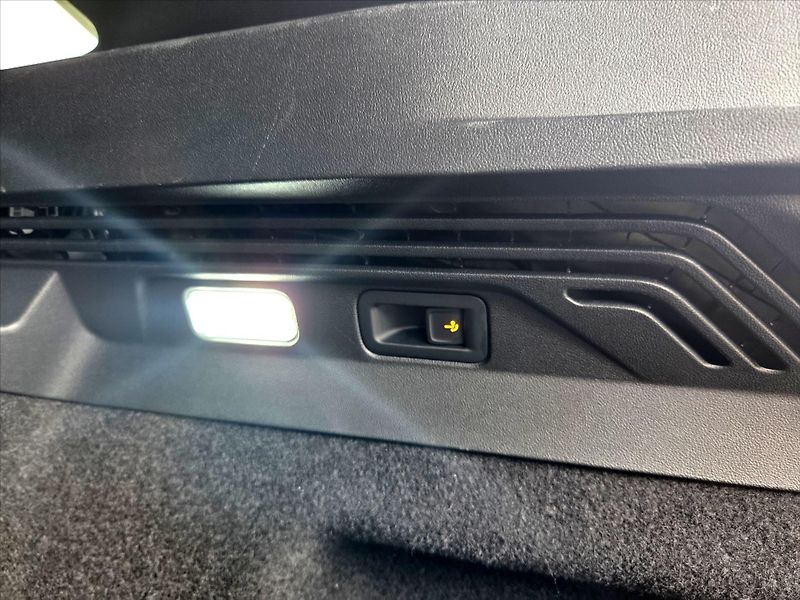 Volkswagen ID.4 Pro Prf. 82kWh SOH 95% Tažné z - fotka 15 z 30