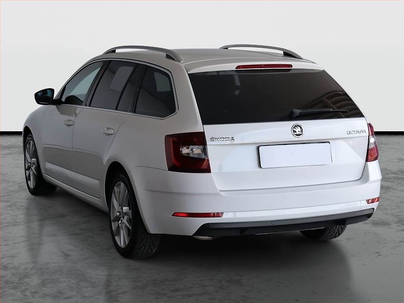 Škoda Octavia (2017) 1.4 TSI, Tempomat - fotka 4 z 22