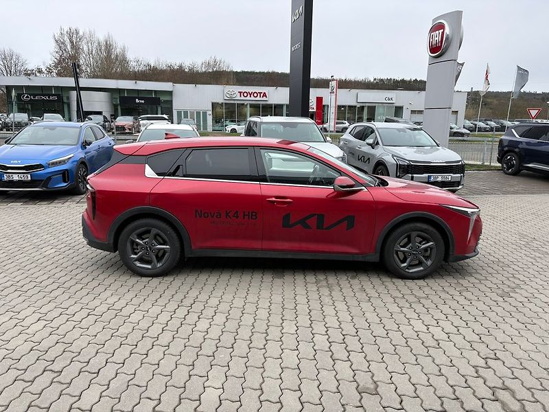 Kia Ostatní HB 1,6 T-GDi GPF 7DCT TOP 132 - fotka 8 z 18