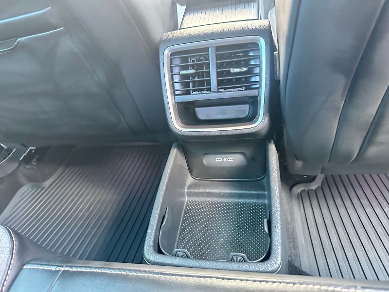Škoda Octavia (2024) 1.5 TSI 110kW MHEV Top Selecti - fotka 21 z 24