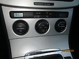 Volkswagen Passat (2008) 2,0 tdi comfort - náhled 15
