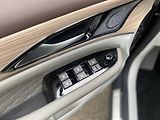 Dongfeng U-Tour 1.5 T 7 DTC EXCLUSIVE FR - náhled 11