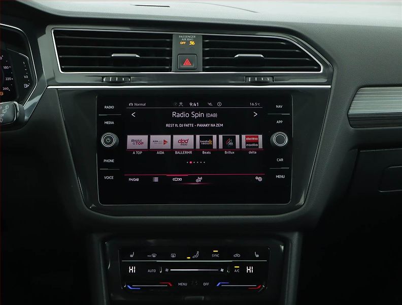 Volkswagen Tiguan Allspace (2023) 2.0 TDI - fotka 12 z 17
