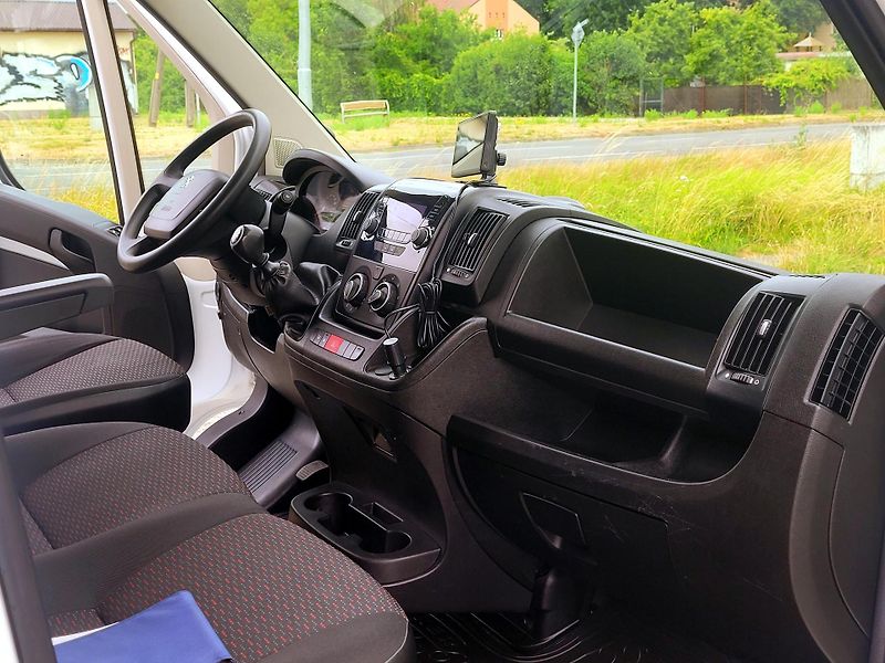 Peugeot Boxer 2,2bHDi,CZ,1.maj, PLACHTA      - fotka 26 z 40