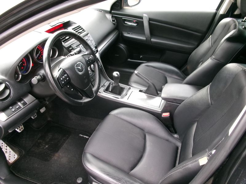 Mazda 6 (2011) 2,0i AC ALU BT BOSE VÝHŘEV - fotka 10 z 31