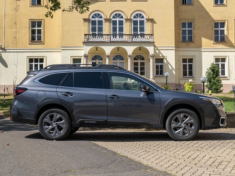 Subaru Outback 2.5i 4WD Comfort Skladem - fotka 5 z 34