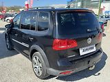 Volkswagen Touran (2011) 2.0 TDi, DSG, bixen - náhled 6