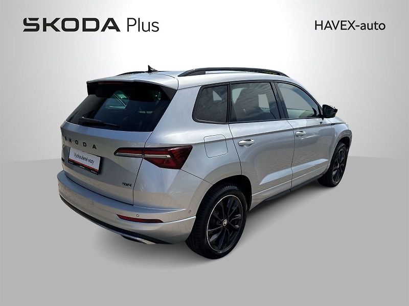 Škoda Karoq (2025) 2.0 TDI 4x4 DSG Sportline - fotka 2 z 36