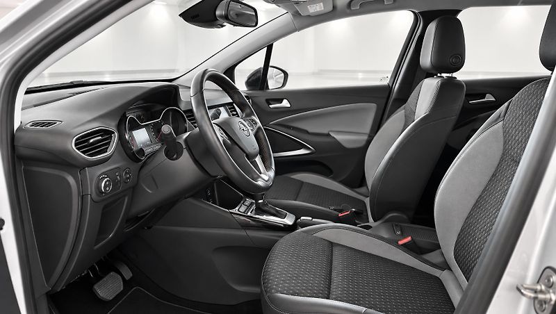 Opel Crossland X (2017) - fotka 21 z 23