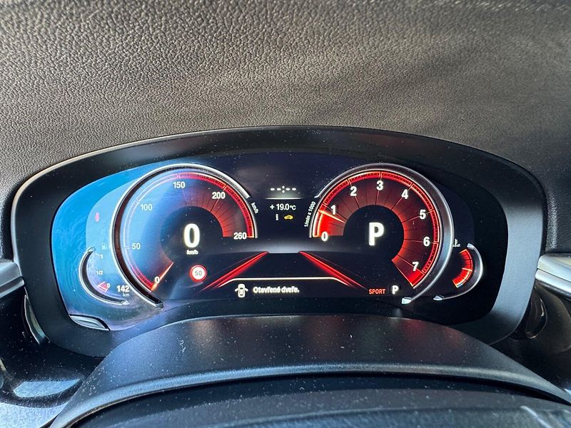 BMW Řada 6 (2018) 640 X-Drive - fotka 21 z 43