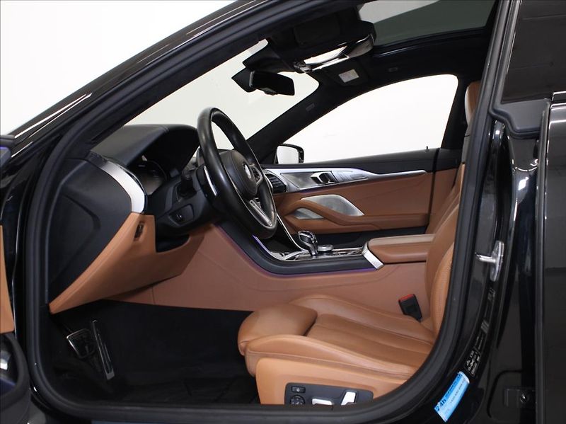 BMW Řada 8 M850I B&O Laser 1.maj.ČR   4,4 - fotka 6 z 41