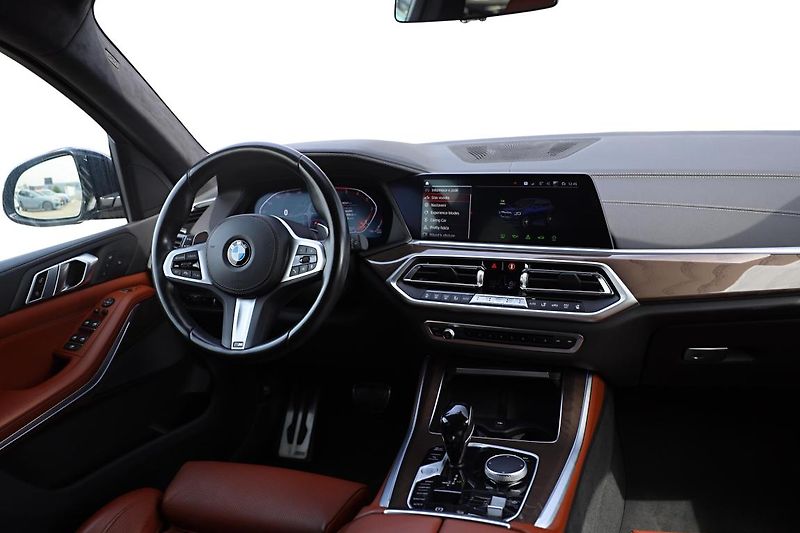 BMW X5 xDrive30d - fotka 12 z 17
