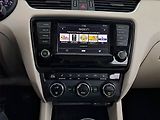 Škoda Octavia (2016) 2.0 TDI, Serv.kniha, Tempomat - náhled 12