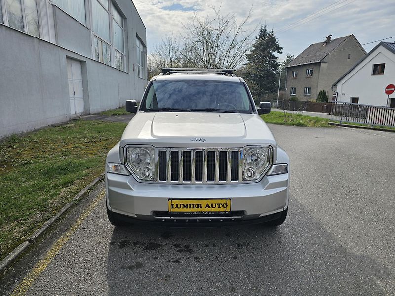 Jeep Cherokee (2011) LIMITED 2.8CRD , TAŽNÉ 2.8T - fotka 8 z 18