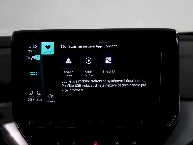 Volkswagen ID.4 (2023) COMFORT PRO PERFORMANCE 150KW - fotka 23 z 39