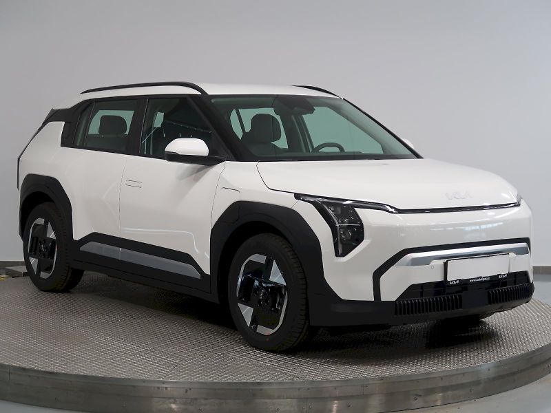 Kia EV3 (2025) AIR 81,4kWh 150KW - fotka 6 z 40