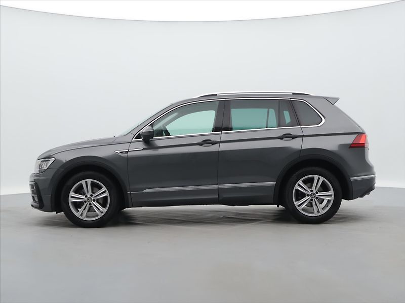 Volkswagen Tiguan 2,0 TDI 110kW DSG R-line DPH - fotka 4 z 32