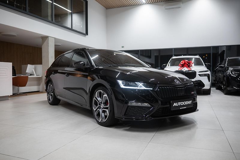 Škoda Octavia (2021) RS 147 KW 4X4  - fotka 14 z 47