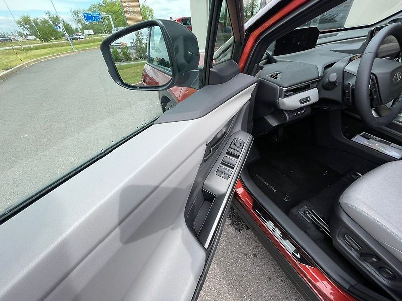 Toyota C-HR BEV343 AT - fotka 18 z 30