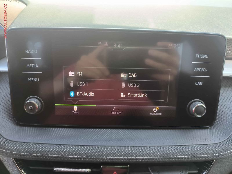 Škoda Fabia (2023) 1.0 TSi, 1.maj,ČR, Style - fotka 12 z 24